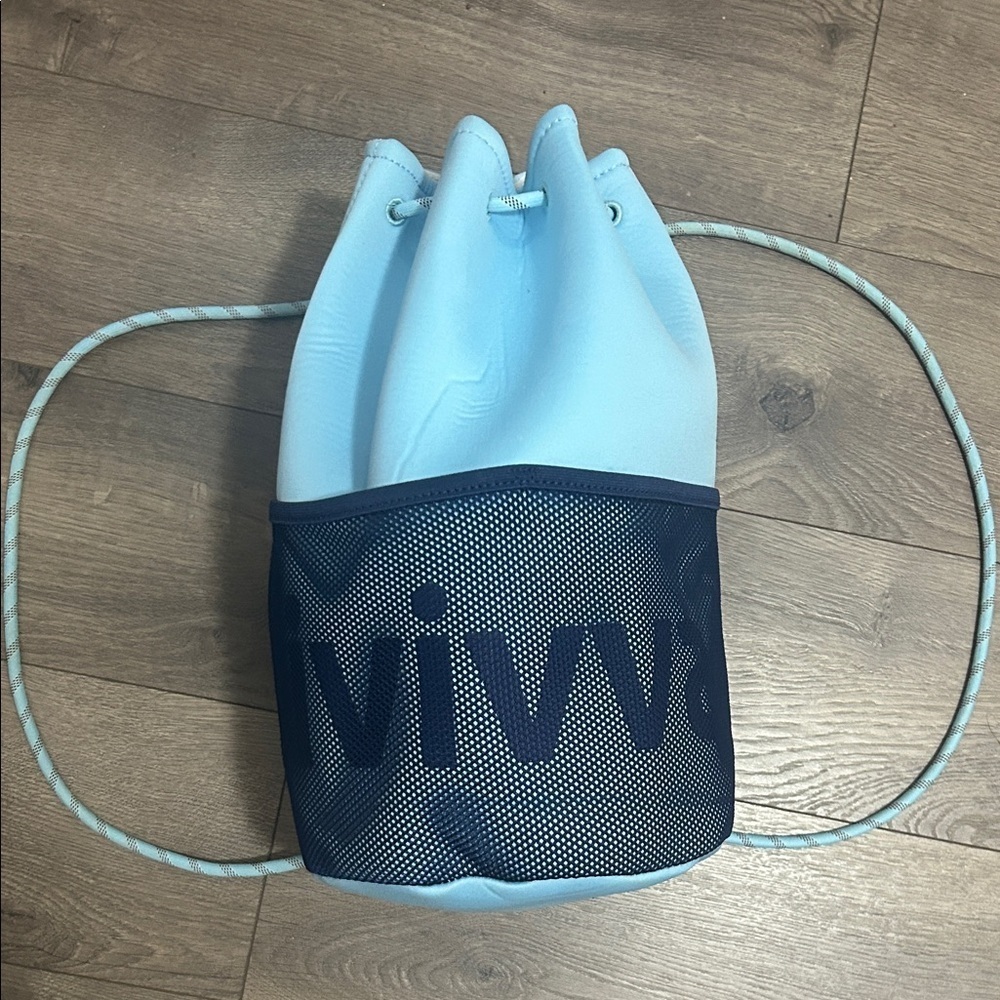 Ivivva by Lululemon Blue Drawstring Bag